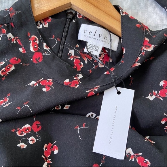 Velvet by Graham & Spencer Juliet printed dress black red long sleeves floral XS - Picture 6 of 16